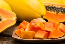 How to make Papaya Raita papaya