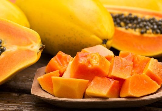 How to make Papaya Raita papaya