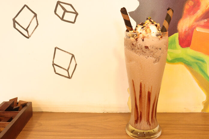 Priya with Passion: Bigshake the Milkshake House